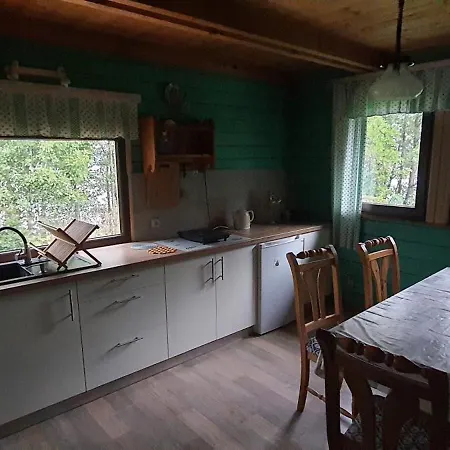 Dom wakacyjny Rustykalny Z Sauna Nad Samym Jeziorem